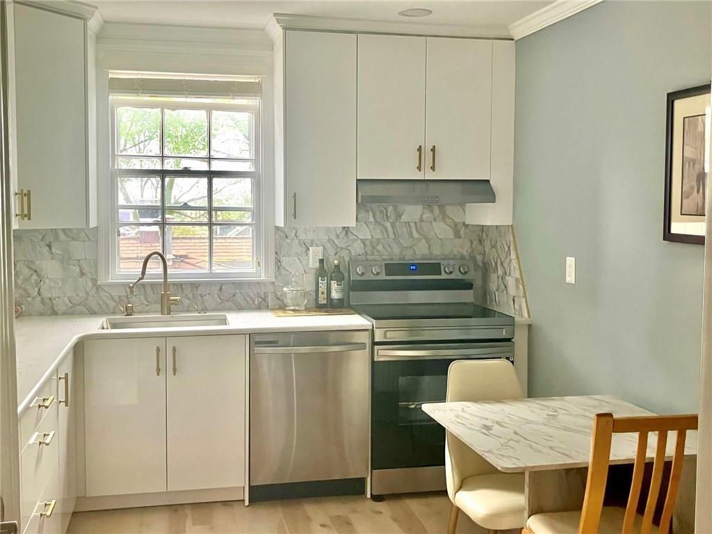 Foto principal - 140 Prospect St