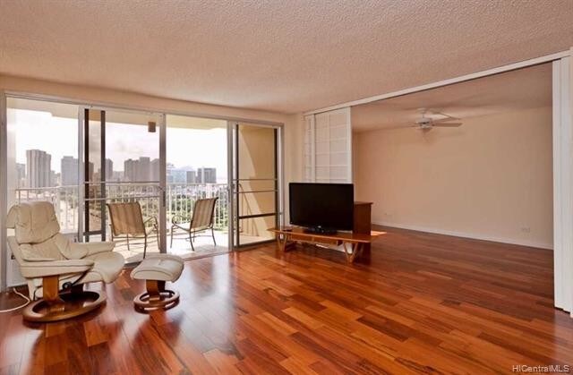 Building Photo - 1350 Ala Moana Blvd