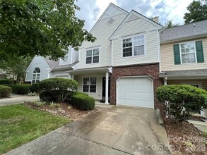Building Photo - 8433 Southgate Commons Dr