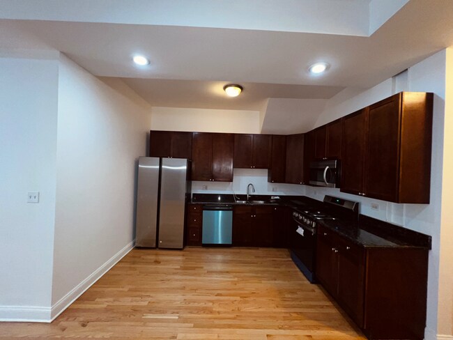 Foto del edificio - 5172 S Michigan Ave