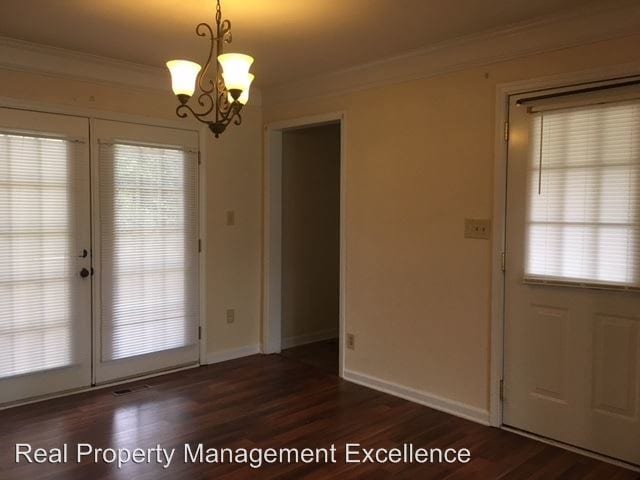 Building Photo - 3 br, 2 bath House - 402 Powell St