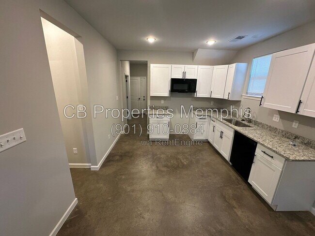 Building Photo - 873 Decatur St