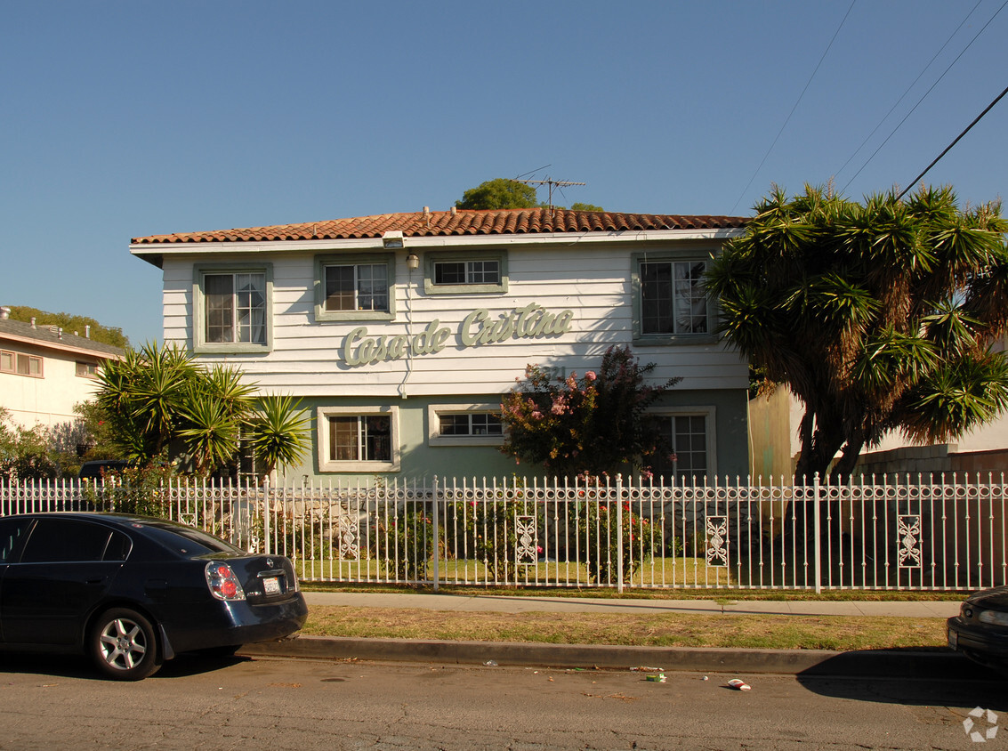 Primary Photo - 14821 Blythe St