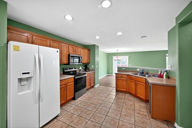 Building Photo - 16421 E Otero Ave