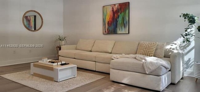 Foto del edificio - 2069 S Ocean Dr