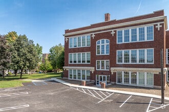 Building Photo - 25 Public Square