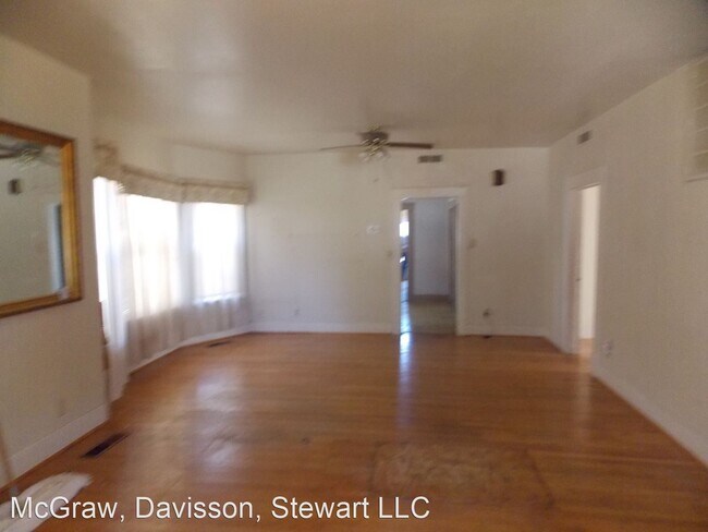 Foto del edificio - 4 br, 1 bath House - 1011 S. Macomb