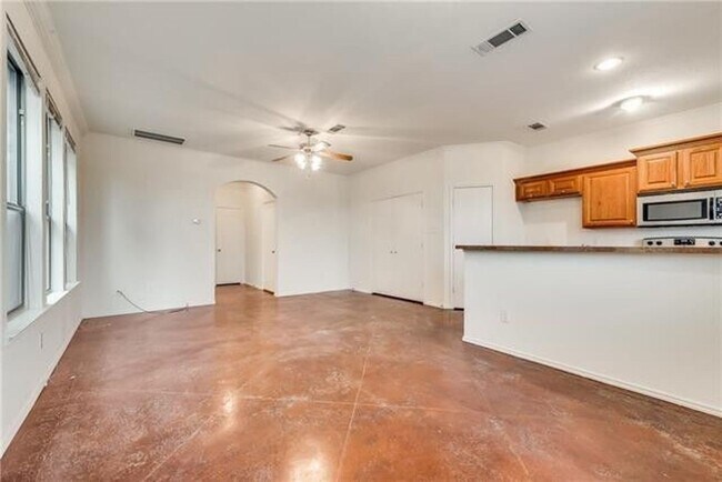 Foto del edificio - 8436-8438 Jay Street
