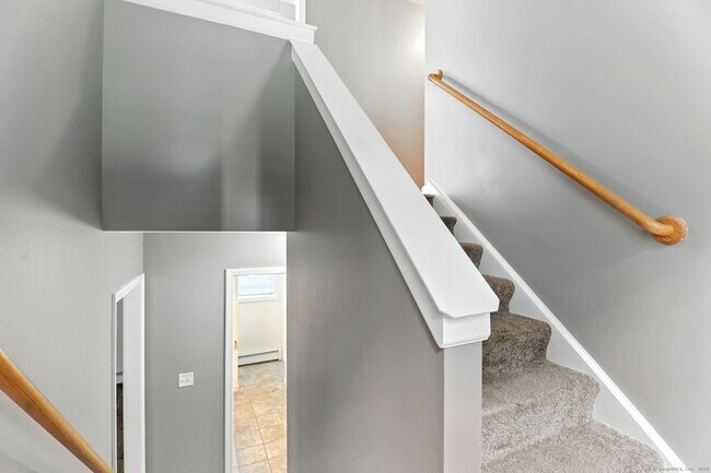 Building Photo - 221 Griffin Rd