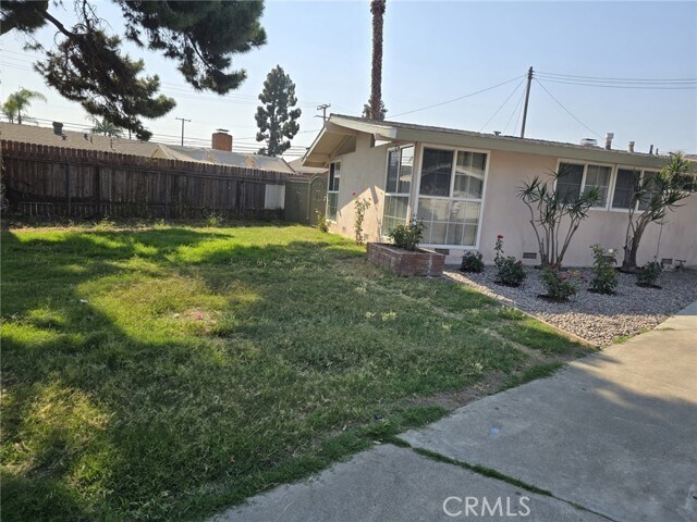 Building Photo - 10521 Molama Cir