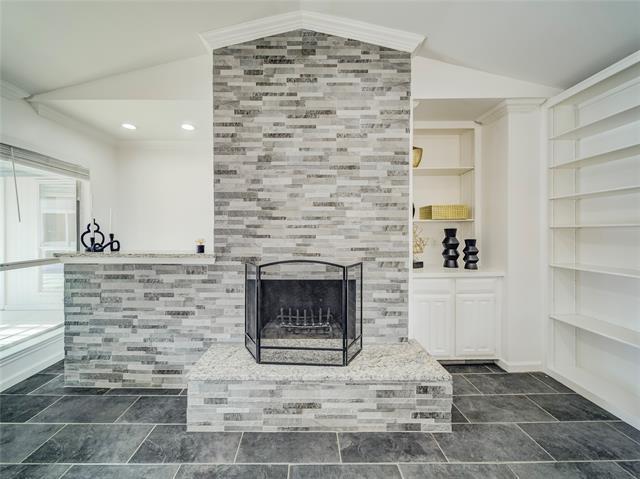 Building Photo - 6004 White Rose Trail