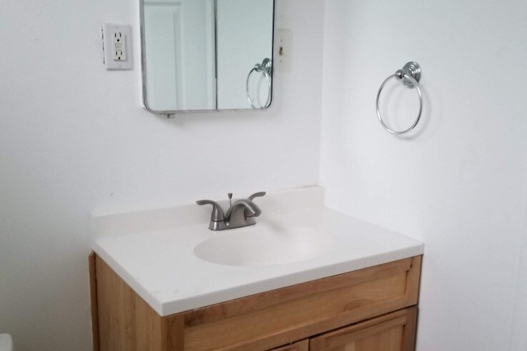 Baño - 969 Nathaniel Rd