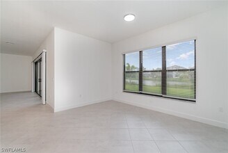 Building Photo - 12750 Woodbury Dr