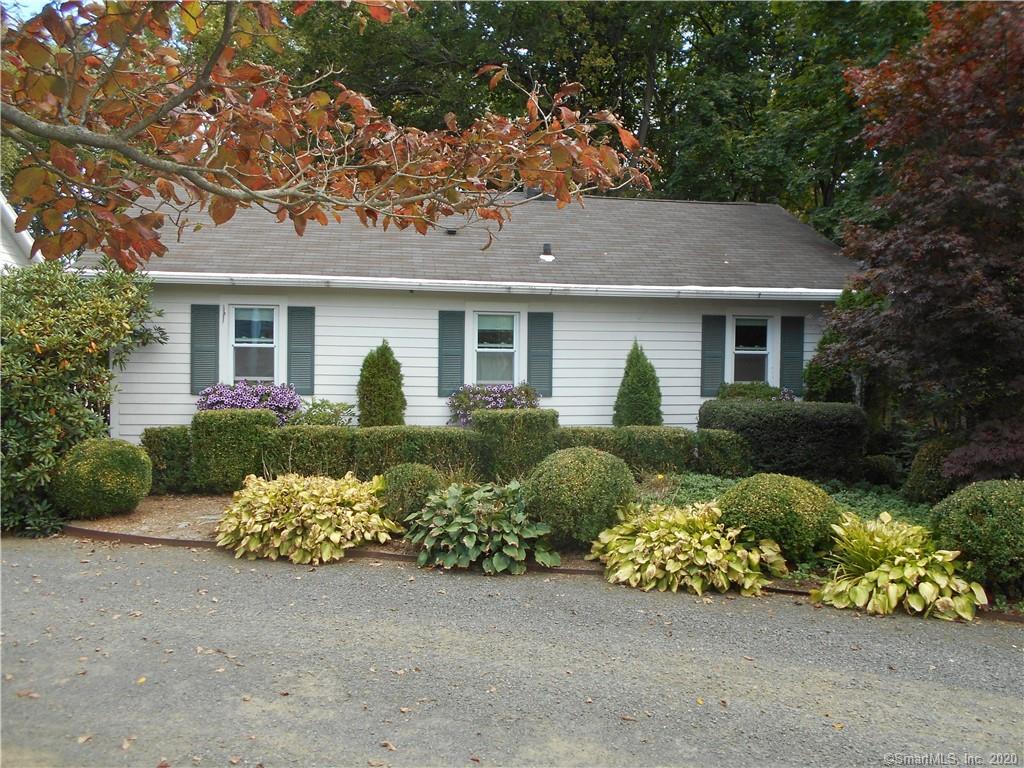 377 Orange Center Rd, Orange, CT 06477 House Rental in Orange, CT