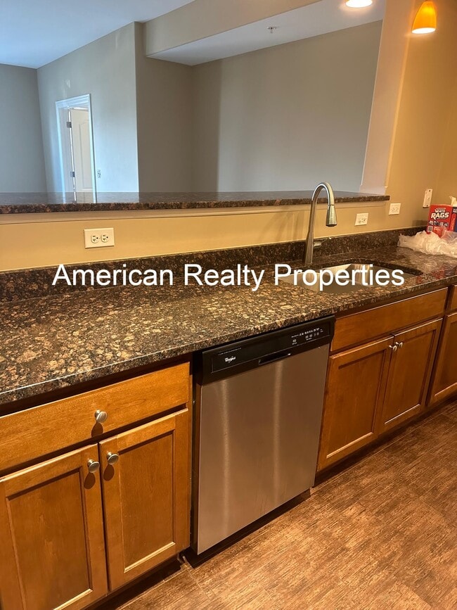 1 Itasca Pl, Itasca, IL 60143 Condo for Rent in Itasca, IL