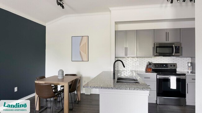 Foto del edificio - 9601 Custer Rd