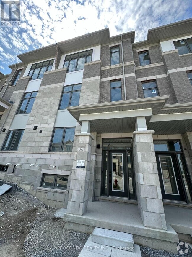 Building Photo - 9 Russel Wice Ave.