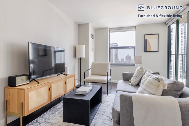 Foto del edificio - 77 W Huron St