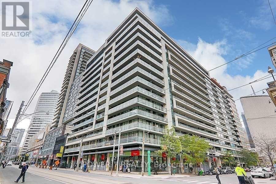 Primary Photo - 111-111 Elizabeth St