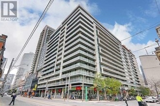 Building Photo - 111-111 Elizabeth St