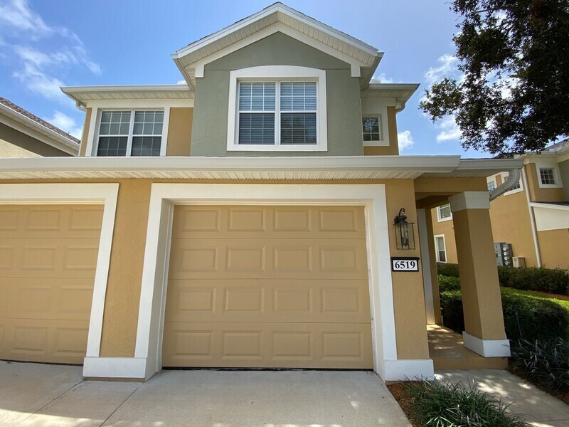 Foto principal - 6519 White Blossom Cir