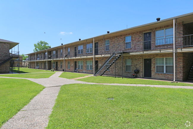 Building Photo - Columns On 59 Apartments