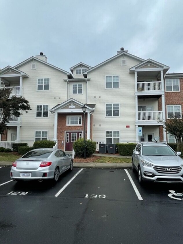 Primary Photo - Great Townhome!