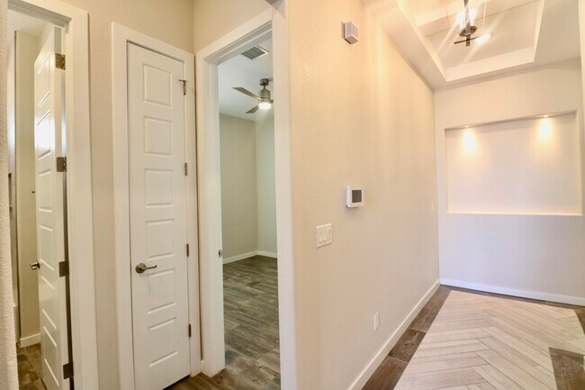 Foto del edificio - 12878 Clevedon St