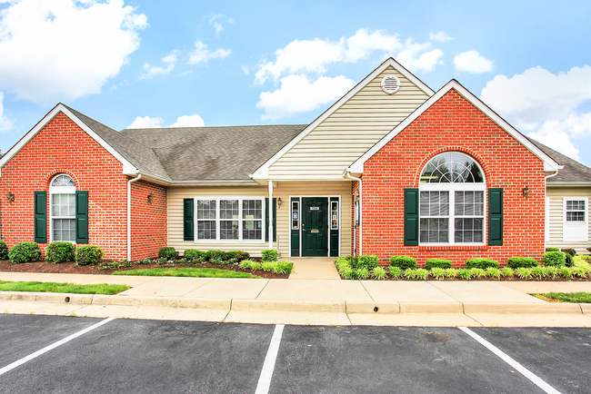 Foto del edificio - Salem Fields Townhomes