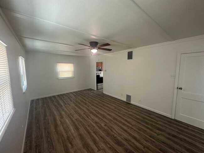Foto del edificio - 3 Bedroom Single Family Home in Greeley