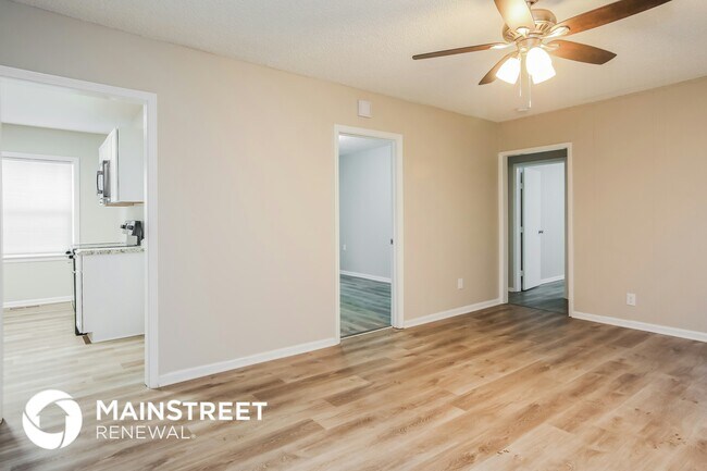 Foto del edificio - 4225 N Jackson Ave