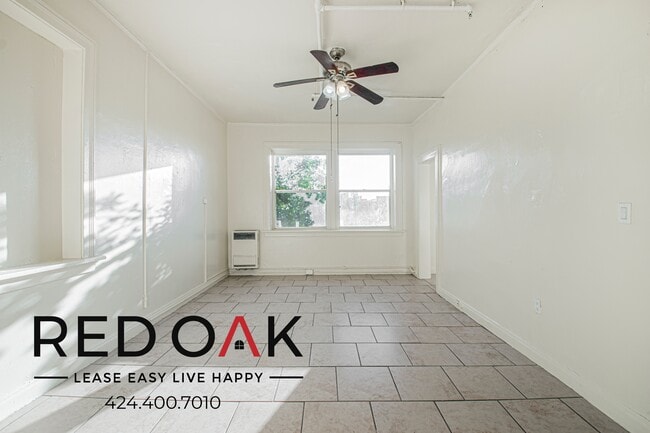 Building Photo - 1000 S Grand View St