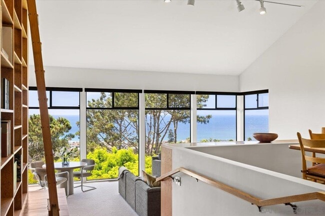Foto del edificio - 8496 Westway Dr