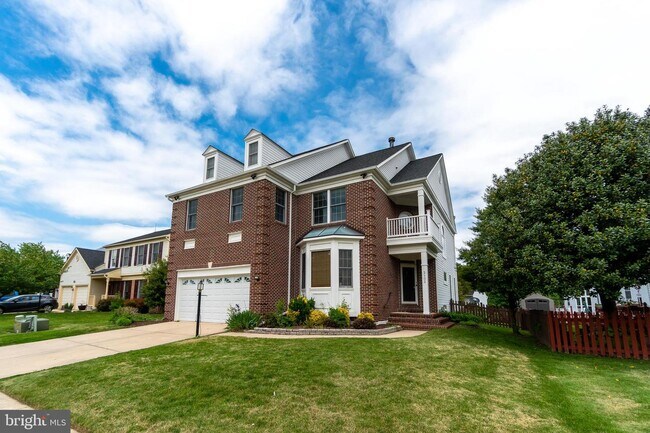 Building Photo - 2102 Brink Ct