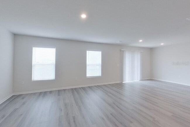 Building Photo - 1701 Minnesota Rd