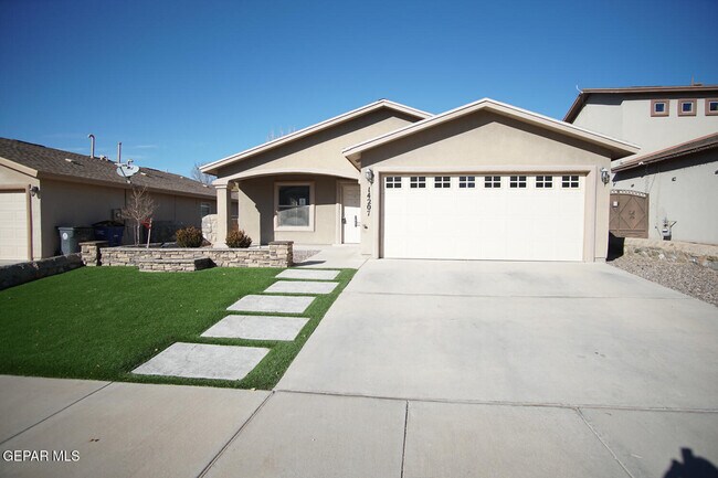 Foto del edificio - 14207 Otter Point Ct