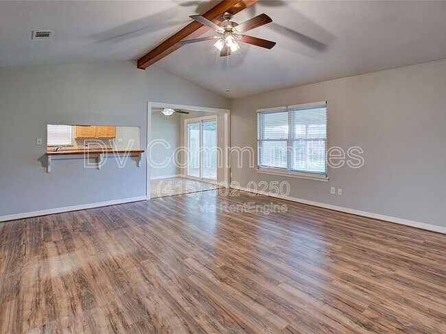 Foto del edificio - 2103 Goodwin Dr