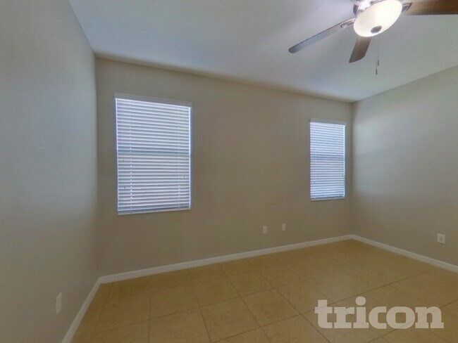 Building Photo - 2446 Waxwing Wy