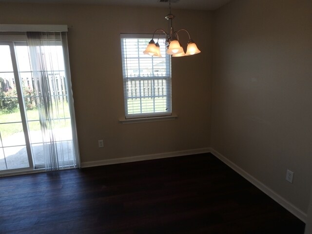 Foto del edificio - 1165 Amber Pines Dr