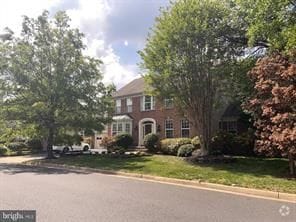 Building Photo - 6032 Cliff Dr