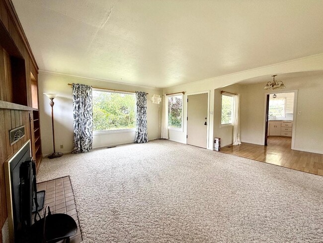 Building Photo - 1585 Buttermilk Ln