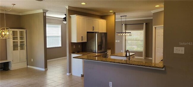 Building Photo - 11259 Creek Haven Dr