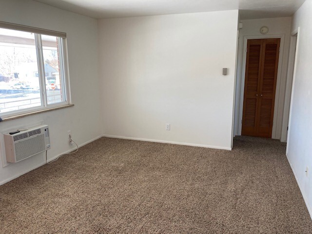 Living Room - 626 Grant St