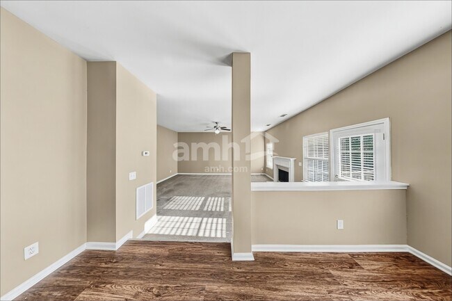 Foto del edificio - 4975 Hopewell Manor Dr