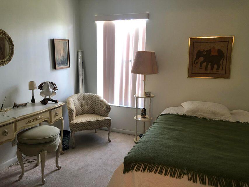 Foto del edificio - 14887 Bal Moral Ln