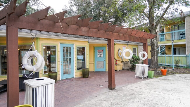 Foto del edificio - Pecan Square Village