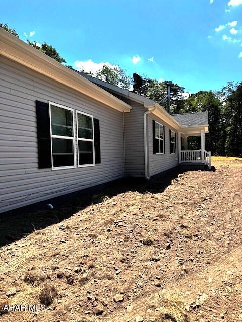 Building Photo - 6631 Clear Ridge Rd