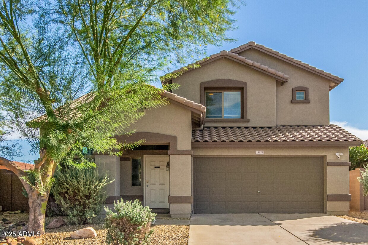 Foto principal - 25577 W Whyman St