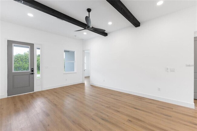 Foto del edificio - 1133 Hanover Ave