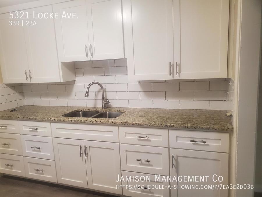 Foto principal - 5321 Locke Ave